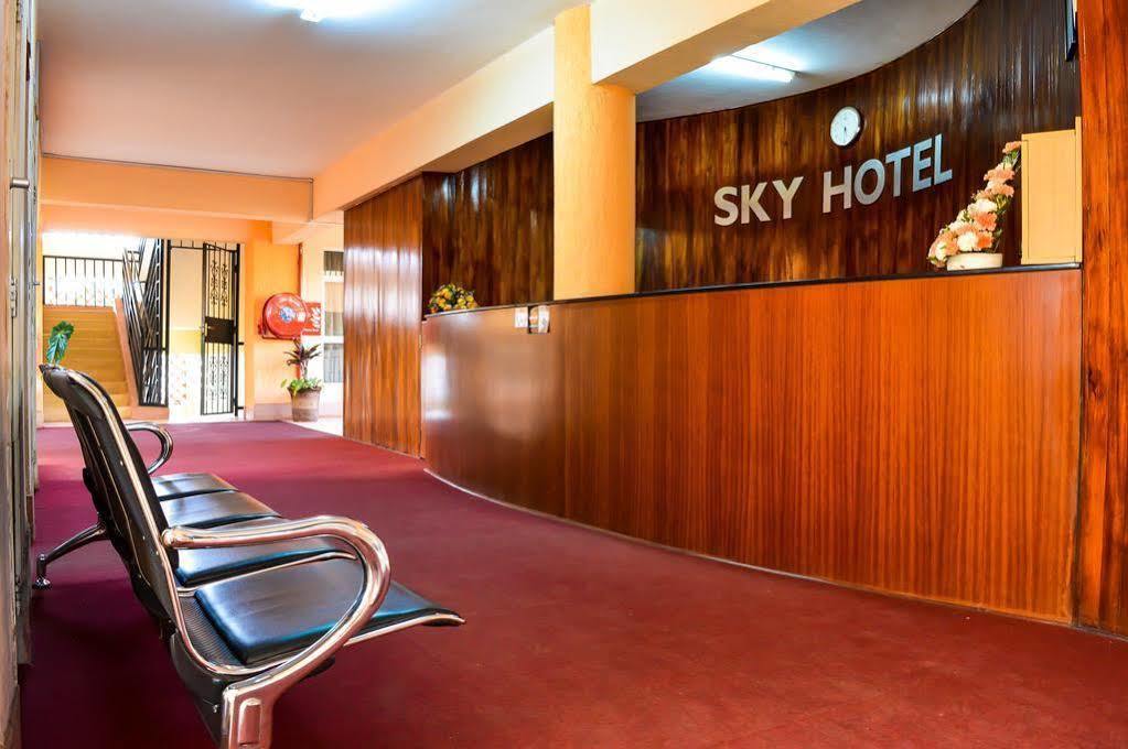 Sky Hotel Найроби Экстерьер фото